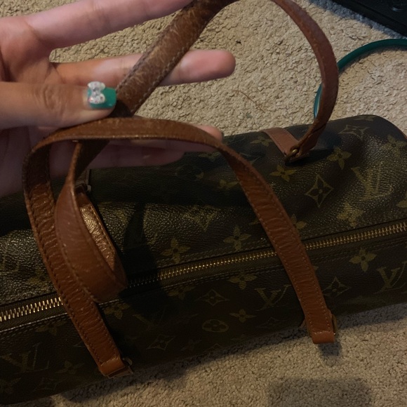 100% authentic Louis Vuitton papillon 30